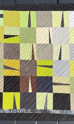 Pointy  18"x19"